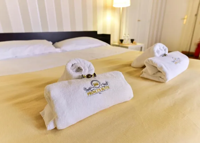 Prince'S Suite - Budget Rooms & Apt Piazza Del Popolo *