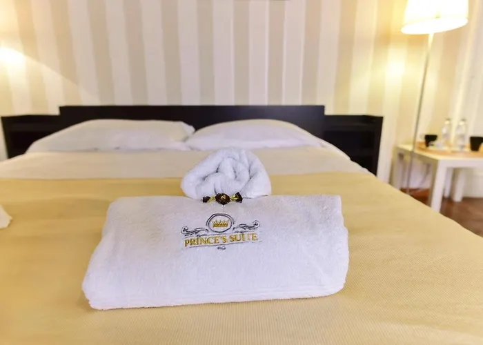 Prince'S Suite - Budget Rooms & Apt Piazza Del Popolo *
