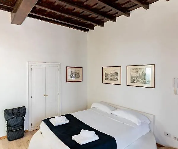 Prince'S Suite - Budget Rooms & Apt Piazza Del Popolo Apartment *