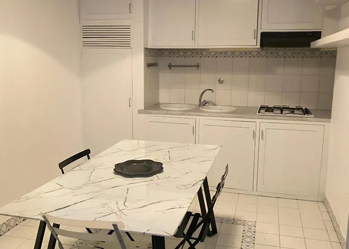 Prince'S Suite - Budget Rooms & Apt Piazza Del Popolo Apartment Rom