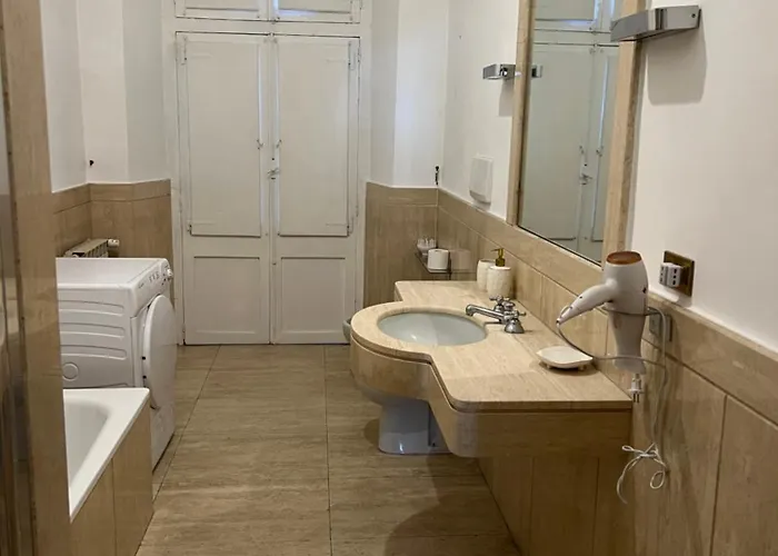 Prince'S Suite - Budget Rooms & Apt Piazza Del Popolo Apartment *