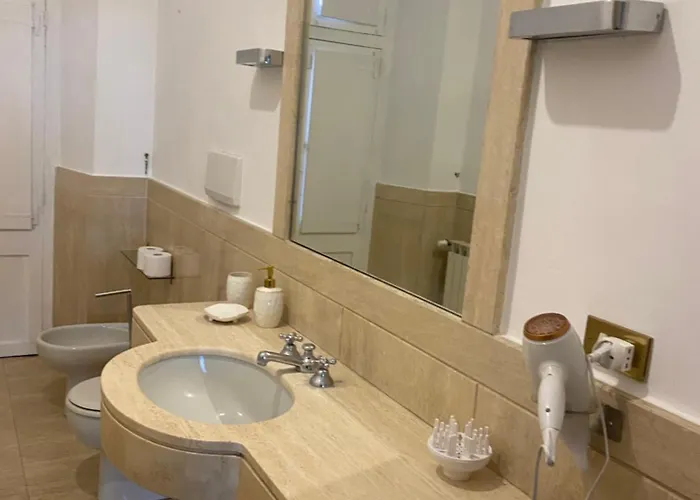 Apartment Prince'S Suite - Budget Rooms & Apt Piazza Del Popolo