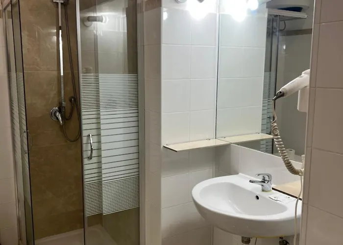 Prince'S Suite - Budget Rooms & Apt Piazza Del Popolo *